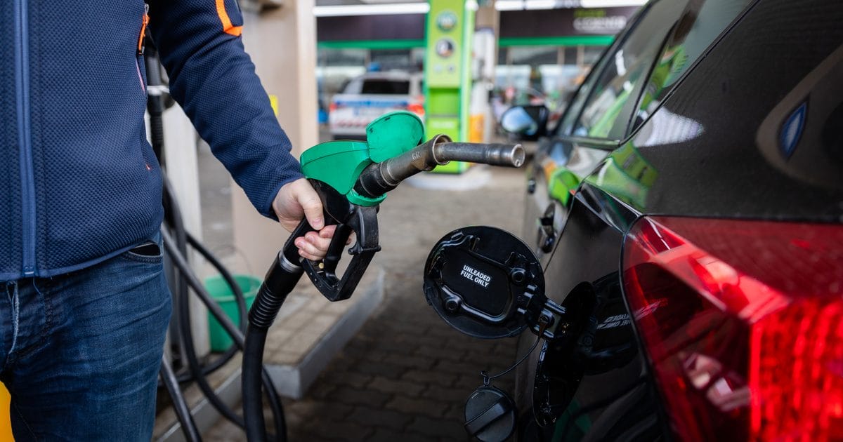 Drasztikus változtatás a benzinárban – Kihatással minden autós pénztárcájára