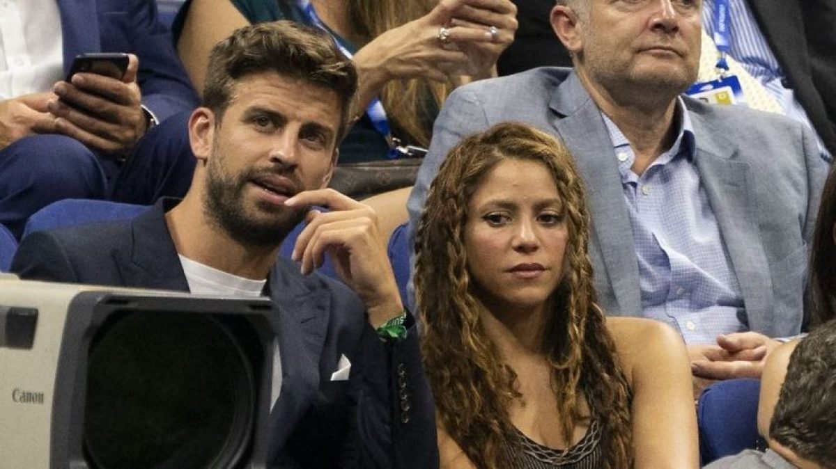 Sergio Ramosról álmodozva? Shakira furcsa oltást kapott az ügyvédtől