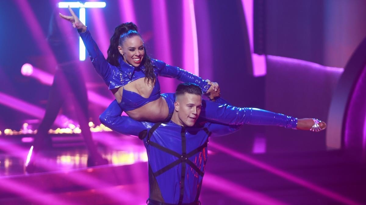 Az elbűvölő pillanat: T. Danny barátnője szenvedélyesen buzdította a Dancing with the Stars csapatát