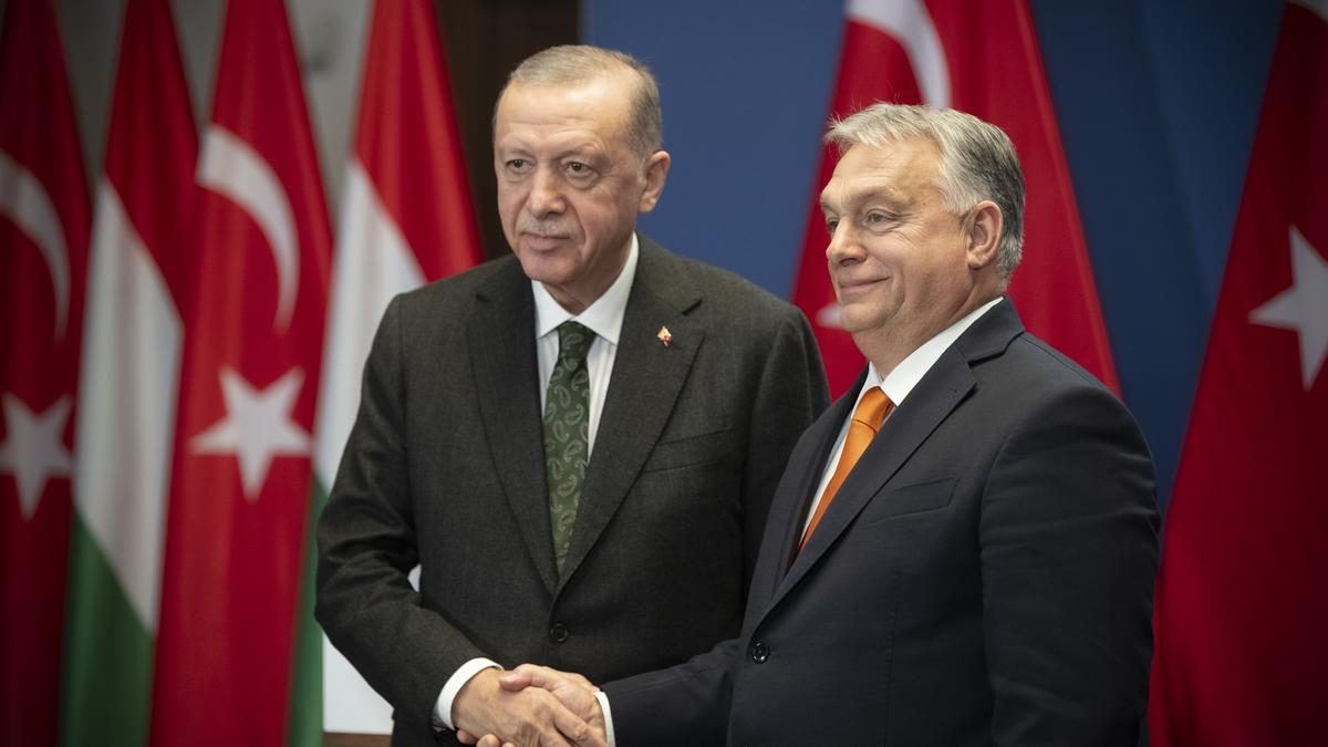 Erdogan hamis búcsúja: Az igazság, amit üzent Amerikának elhagyva Magyarországot