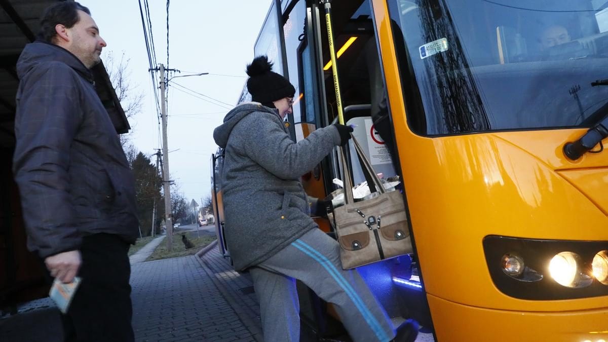 A menetrendek megrendülhetnek: Kétnapos sztrájk fenyeget a Volánnál