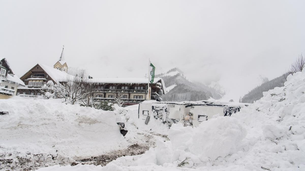 Hóvihar pusztítása: több ezer háztartást áramszünet sújtott