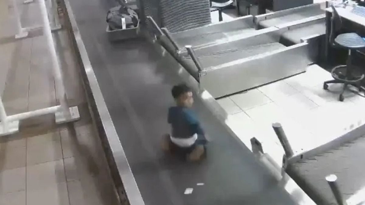 Döbbenetes jelenet a repülőtéren: Hároméves kisfiú bőröndként próbált meg elutazni!