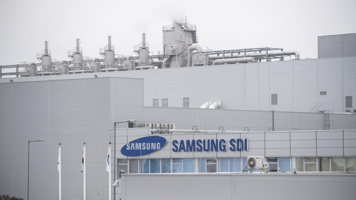 A Gödi Samsung-gyár éjszakai működése felfüggesztve: az új határozat