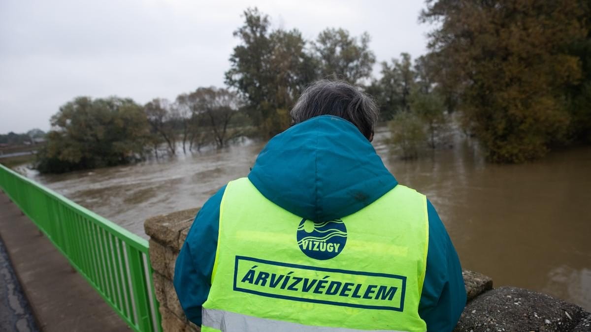Fokozott árvízveszély: Azonnali készültség Magyarországon – Tartsa szem előtt a veszélyeztetett területeket