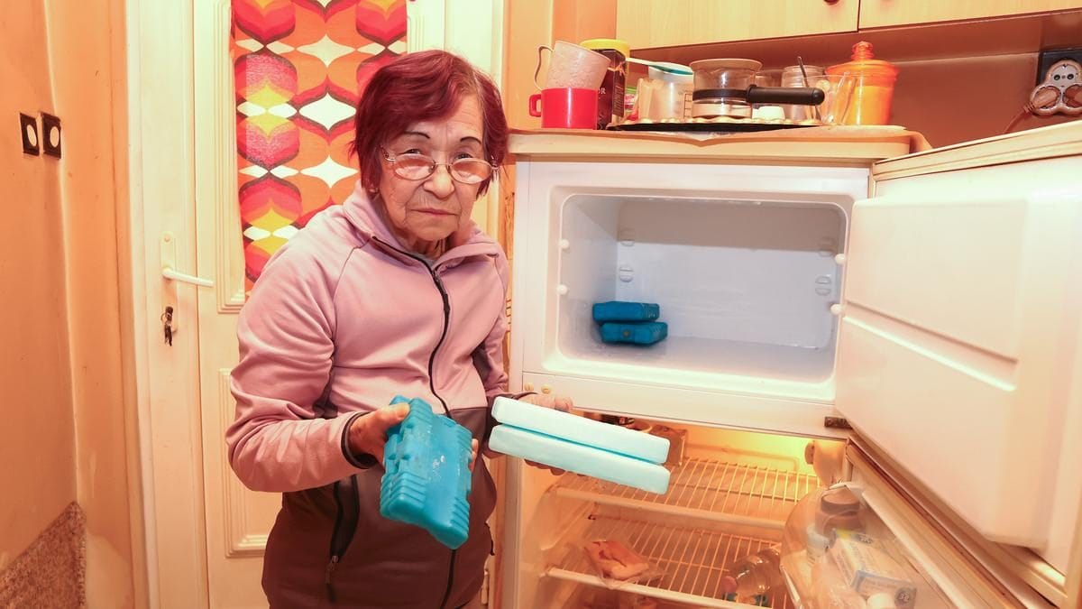 Megtörtént a pénzügyi katasztrófa – Az éhező nyugdíjas a szomszéd segítségére szorul