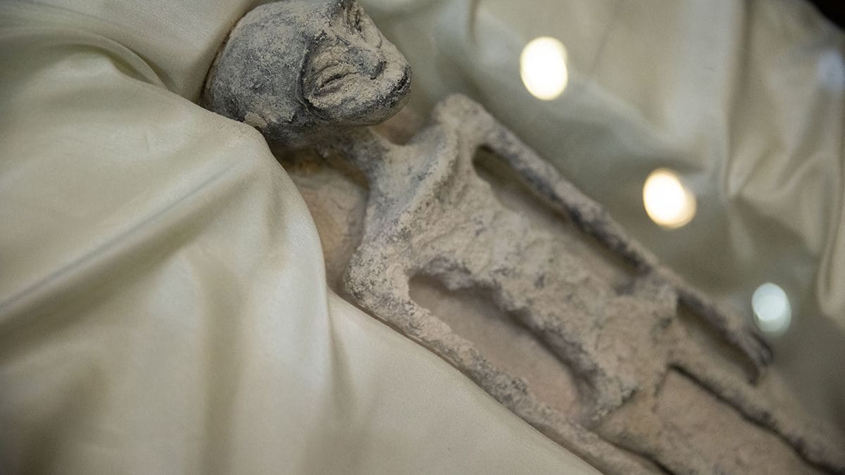 Egy végső válasz a perui ufó rejtélyekre: felgördült a lepel a múmiákról