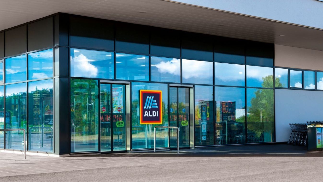 Aldi meghökkentő lépése: vásárlók megtagadása esetén a pénztárak leszolgálásától elzárkózik