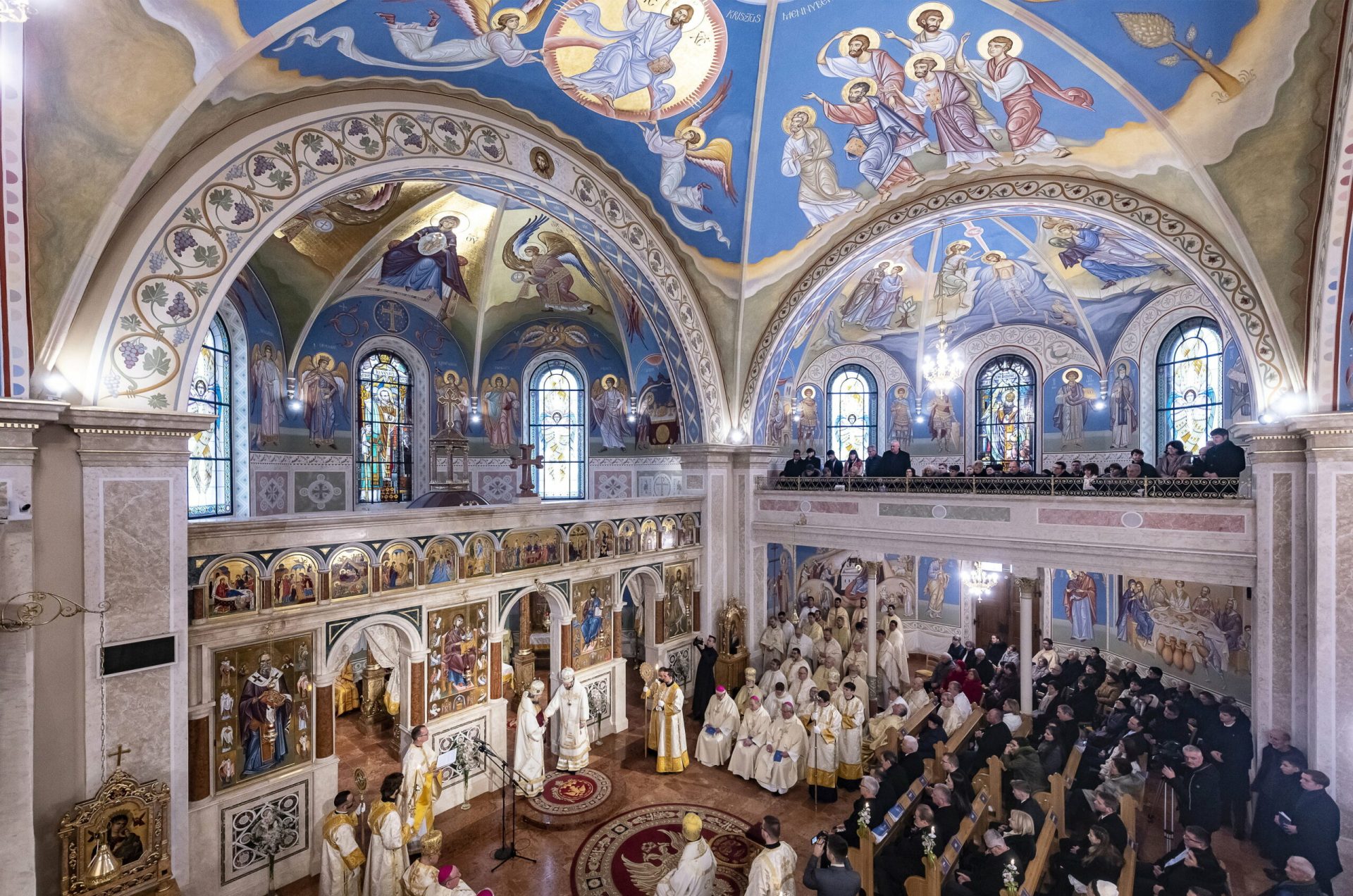 A vádat jelentő görögkatolikus pap: kislányok molesztálása