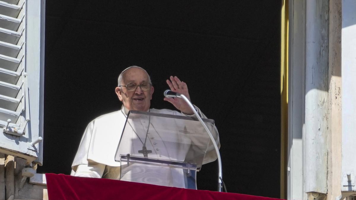 Ferenc pápa kórházba került: Mi történt a Vatikánban?