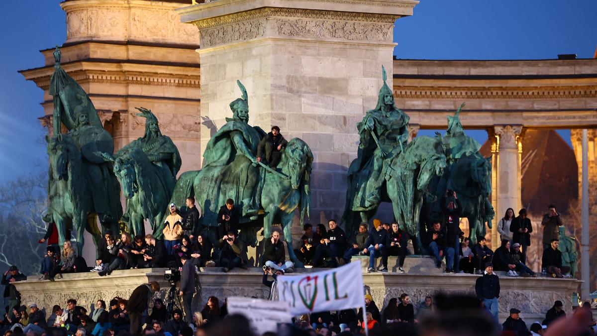 A Szörnyek Ellenállása: Az “Odakint most szörnyek járnak” mozgalom tovább lép