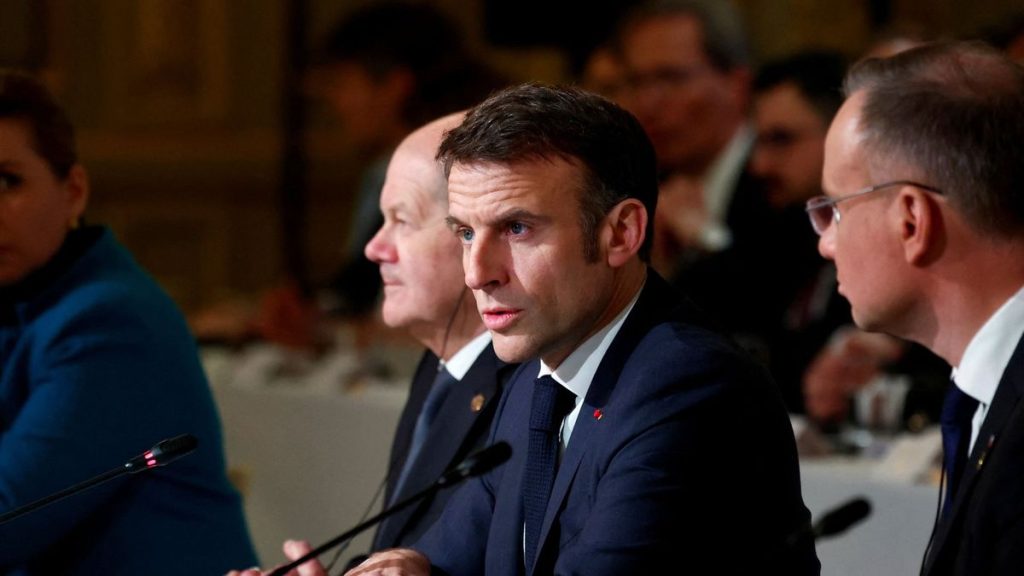 Macron megfontolja nyugati katonák küldését Ukrajnába