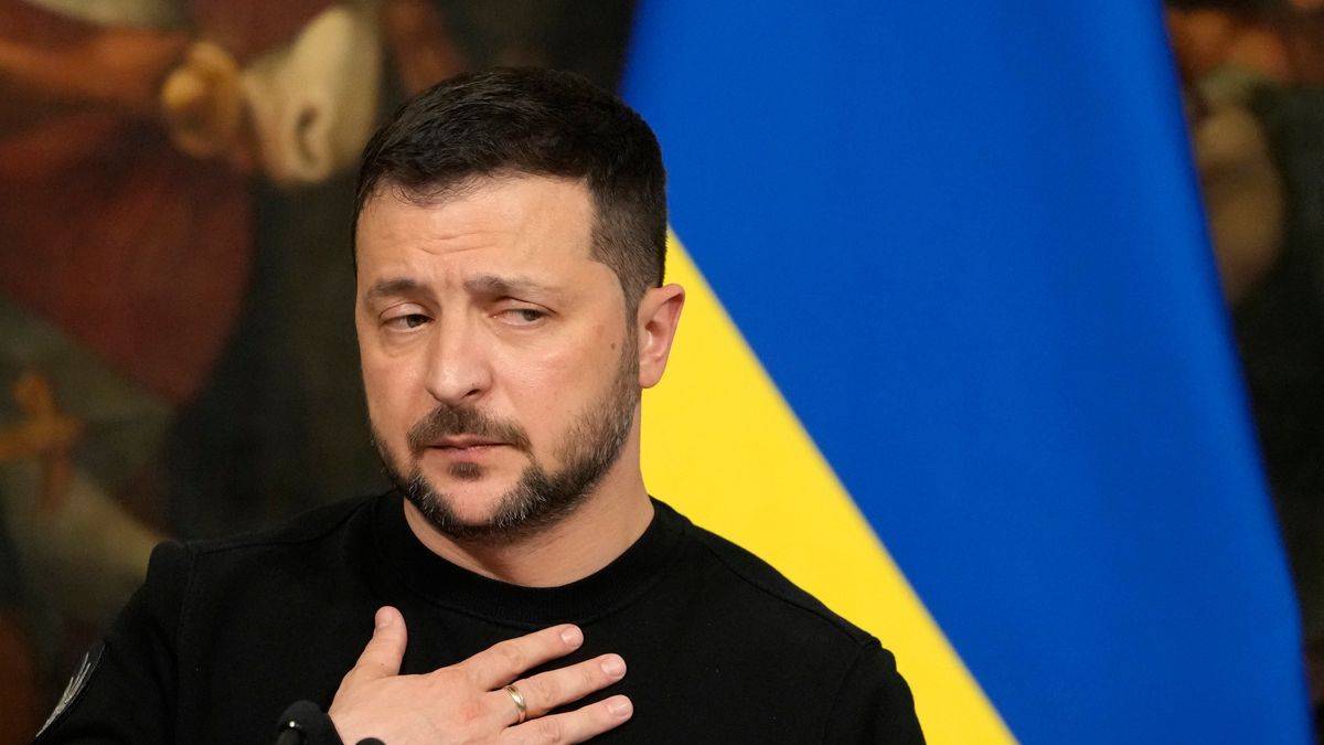 Zelenszkij kétségbeesetten Amerika segítségét kéri Ukrajna számára