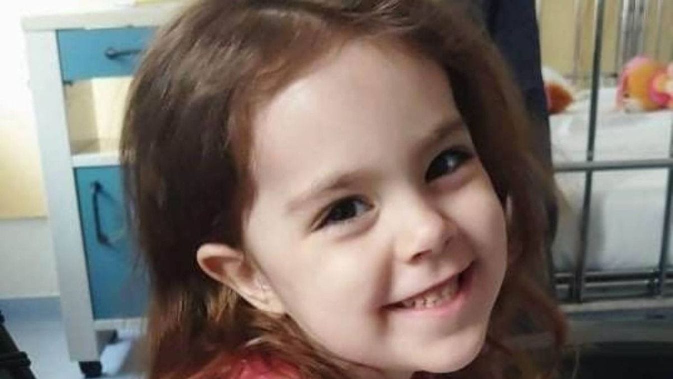 A harcos kislány: 4 éves rákkal diagnosztizált Vanda újra járni tanult