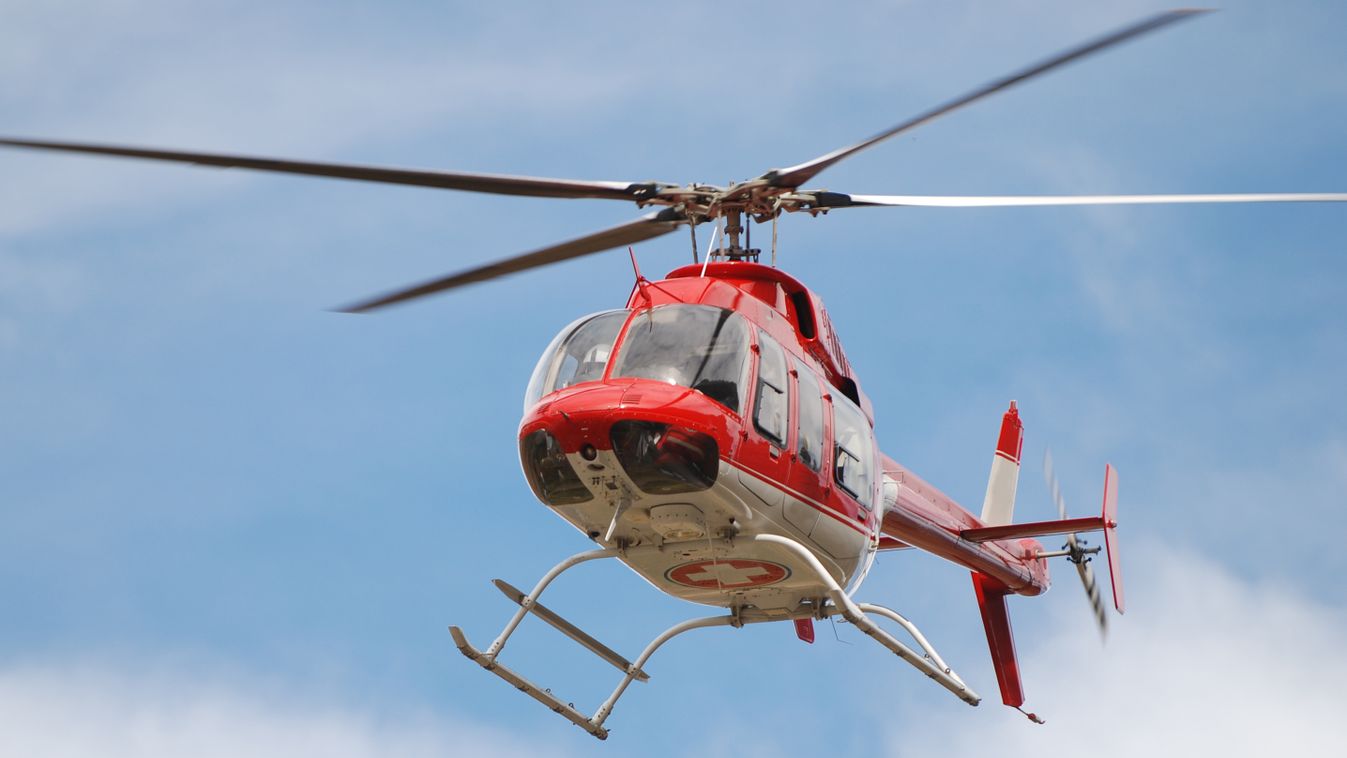 Sokkoló felvétel: helikopter balesetben lezuhant utasok sikoltoznak az életükért