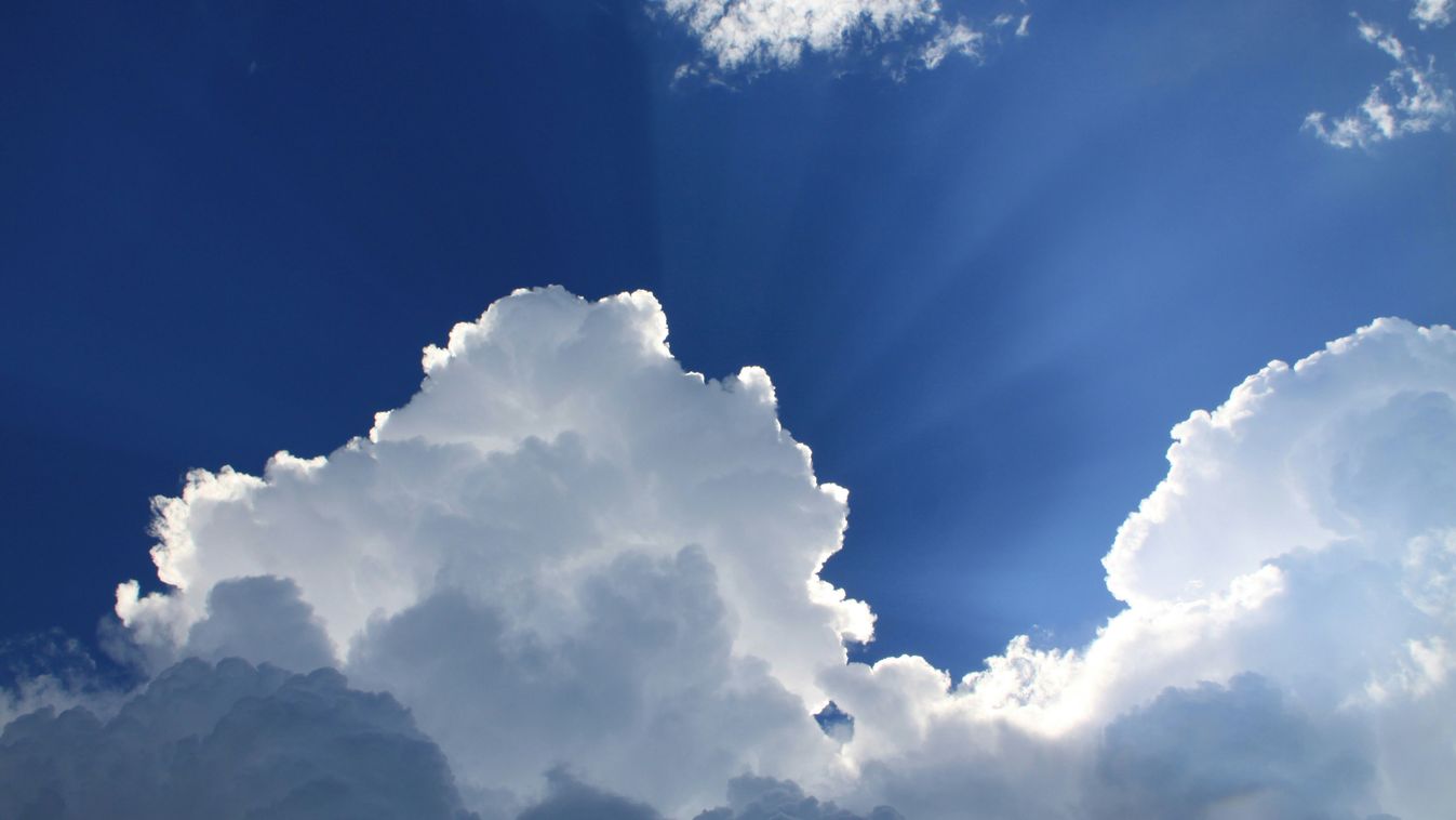 A hétvégi napsütés előtt felhők gyülekeznek: Rossz hírek az előből