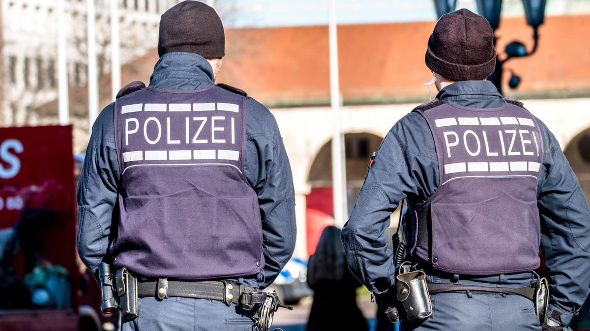 Az egyre gyakoribb késes támadások rémületet okoznak Németországban