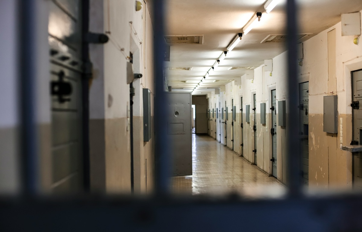 Bicskei pedofília ügy: Feltételes szabadlábra helyezésre vár az elítélt iskolaigazgató
