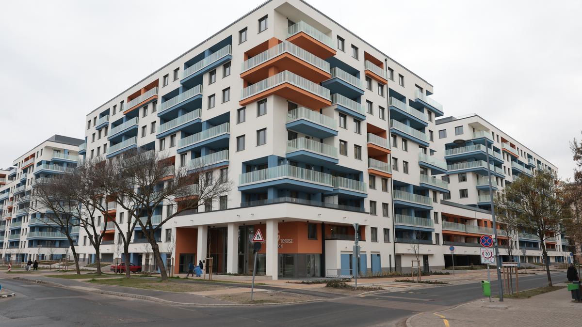 Duna Terasz Grande botrányos lakásépítése: ígéret formális lépésekre és reakcióra