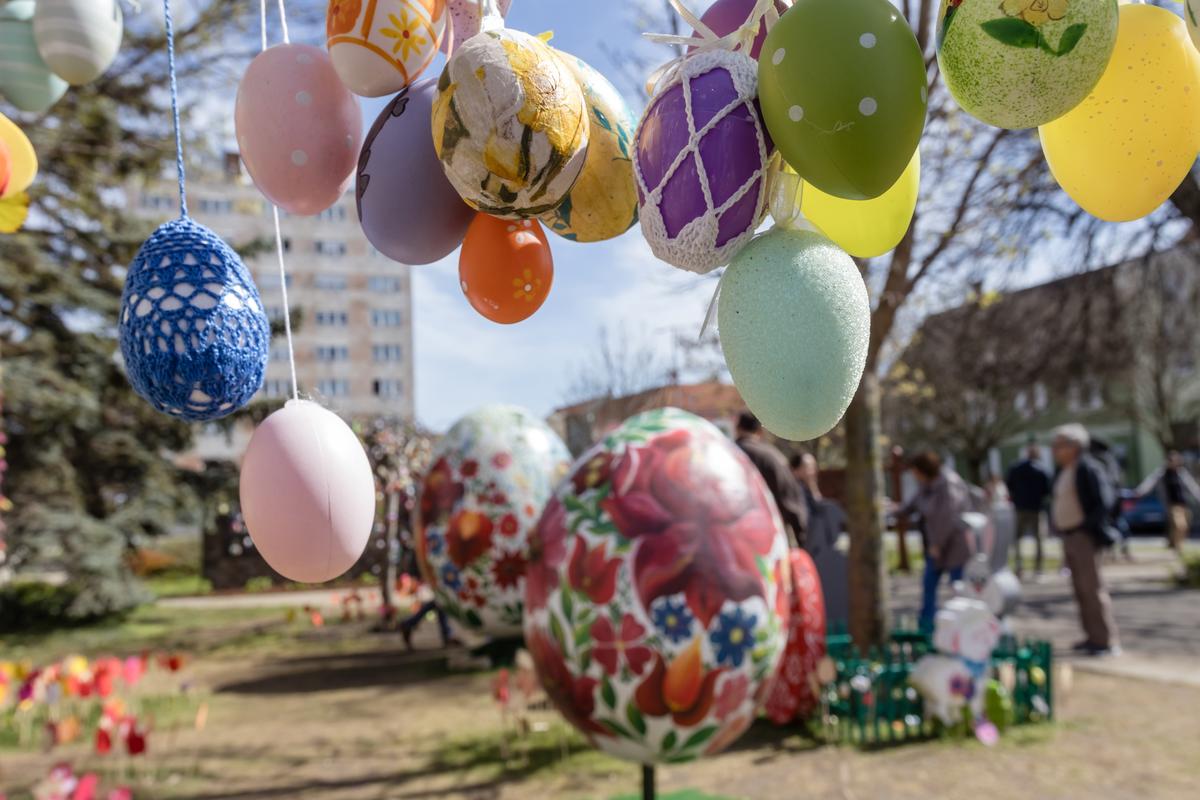 A húsvéti tojás mesterműve a tapolcai művésztől - lenyűgöző fotók