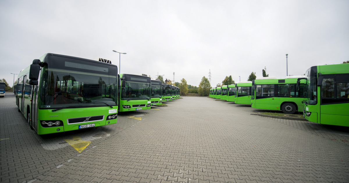 Figyelmeztetés: Brutális áremelkedés busszal utazóknak – 40 százalékkal nőnek az árak