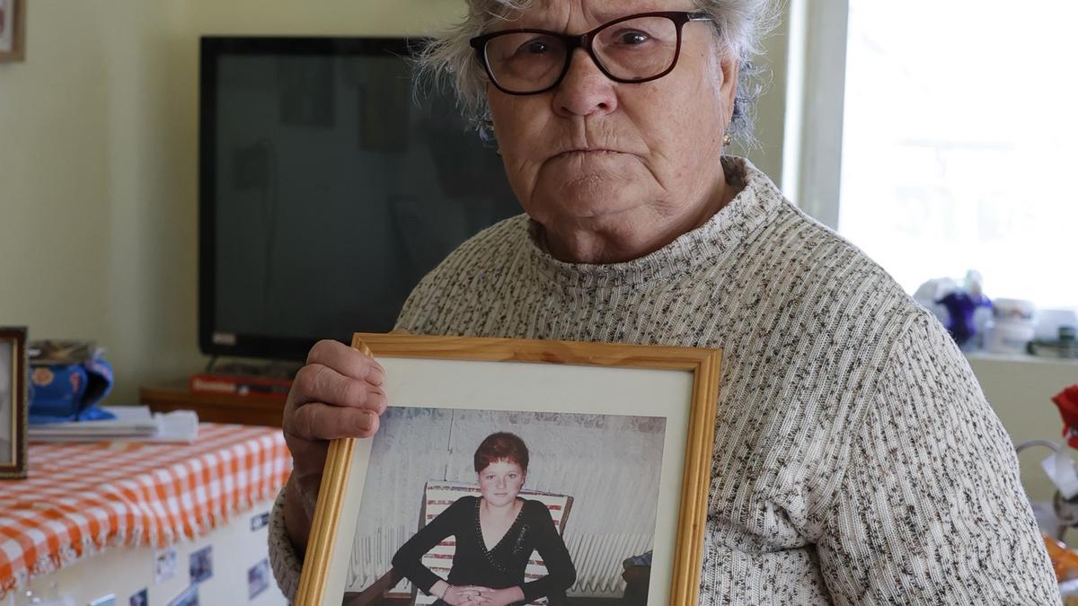 A 18 éve felgyújtott Pénzes Henrietta nagymamája: „Kivégzést érdemelt volna” – Mukit a testvérét fojtogató elítéli