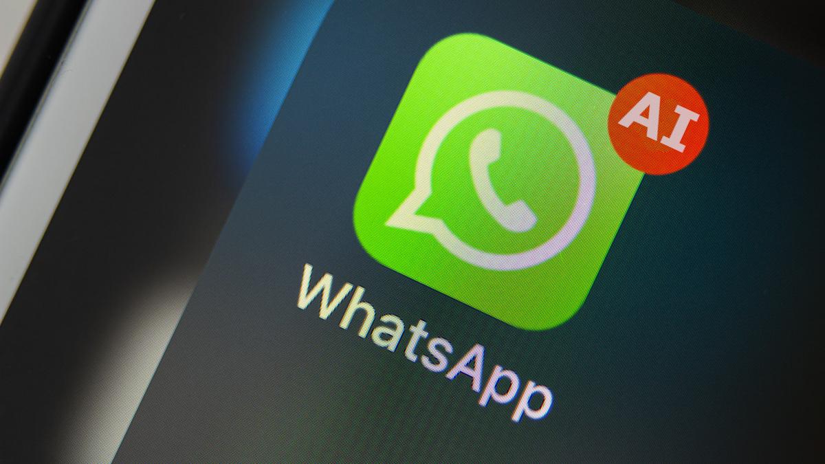 A WhatsApp forradalmi fejlesztése: Az intelligens AI-chatbot a keresősávban