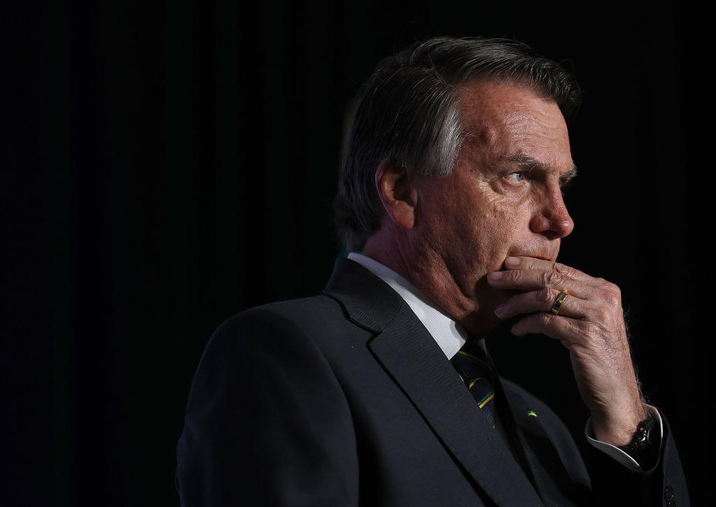 A magyar követség vendégszeretete miatt Jair Bolsonaro vádemeléstől fenyegetve