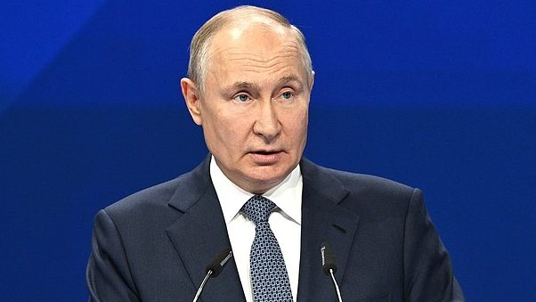 Putyin elismerte az Iszlám Állam felelősségét a moszkvai terrortámadásért, de rejtélyes módon hagyta nyitva az ukrán szálat