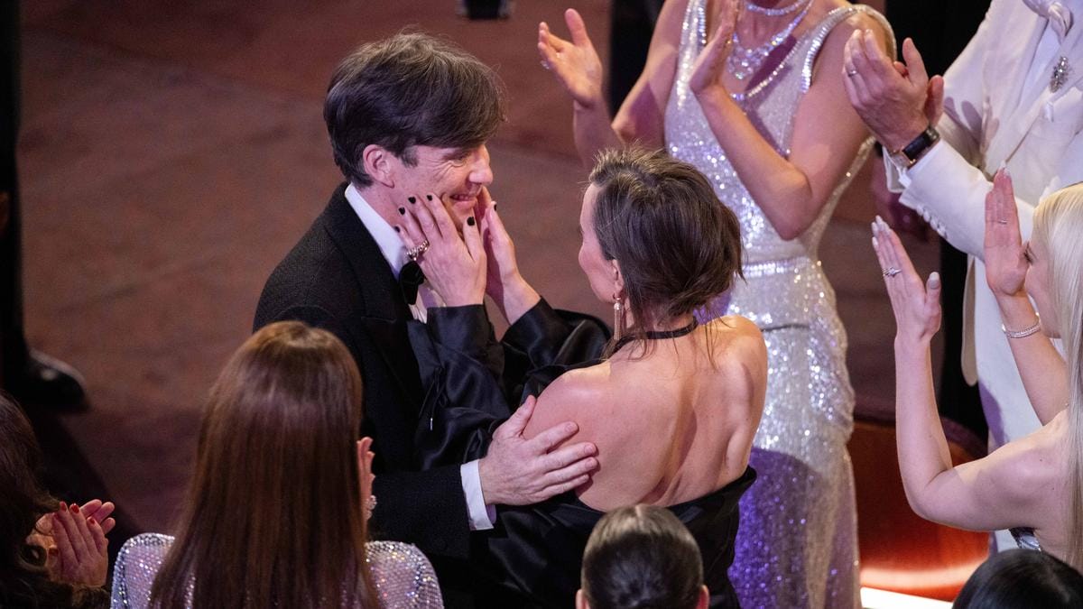 Cillian Murphy és családja ragyogott az Oscar-gála vörös szőnyegén: Ámulatba ejtő megjelenésük fotókon