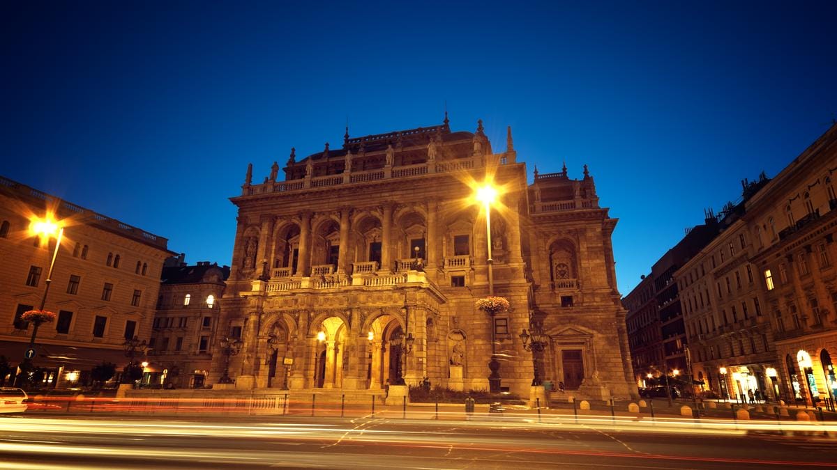 Ókovács Szilveszter és az OPERA vezetése jogi lépéseket tesz a büfébotrányt kirobbantó karmester ellen: Az igazság feltárásáért harcolnak a háttérben