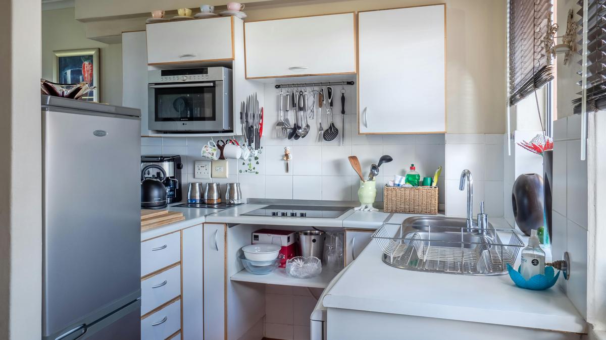 Ne hagyja figyelmen kívül a konyhai mosogató tisztítását - Egészségügyi kockázatok várhatnak rá!