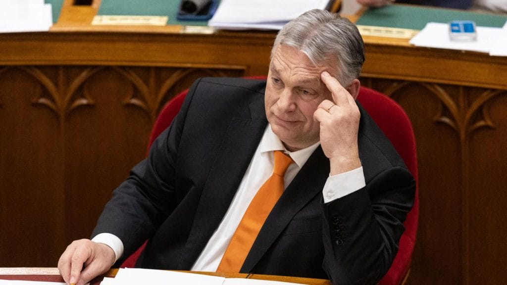 A Kegyelmi Botrány: MSZP szerint Orbán támogatta, de fideszes képviselők leszavazták a vizsgálóbizottság felállítását
