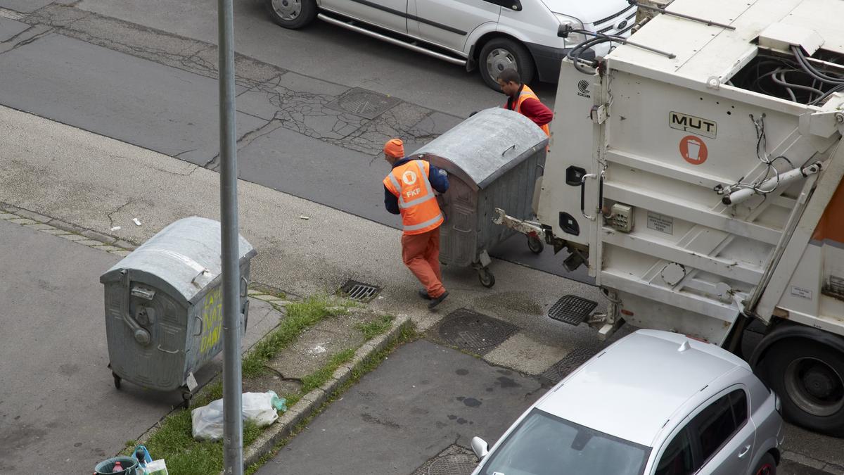 Az ünnepek alatt Budapesten hogyan kerül a szemét elszállításra?