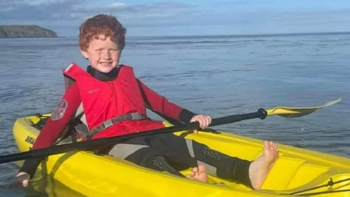 Hősies tett: Egy 10 éves kisfiú öt életet mentett meg