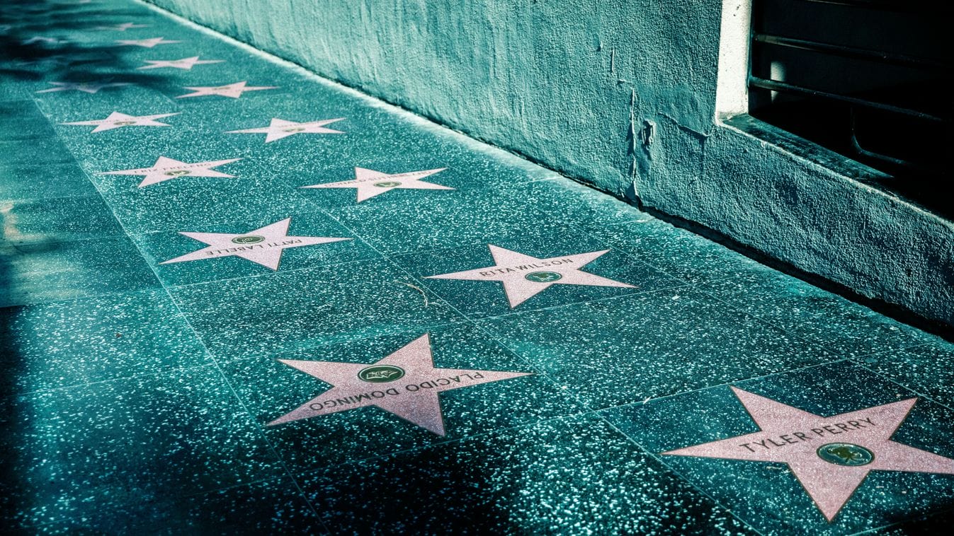 Lenny Kravitz Megkapja Saját Csillagát Budapesti Fellepése Elott