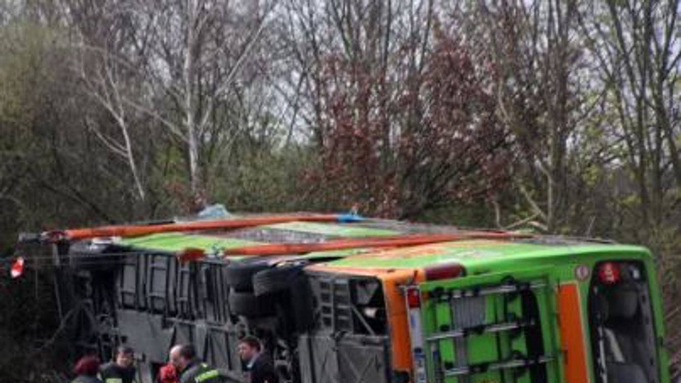 Tragédia a buszon: több halott és sérült a FlixBus balesetében