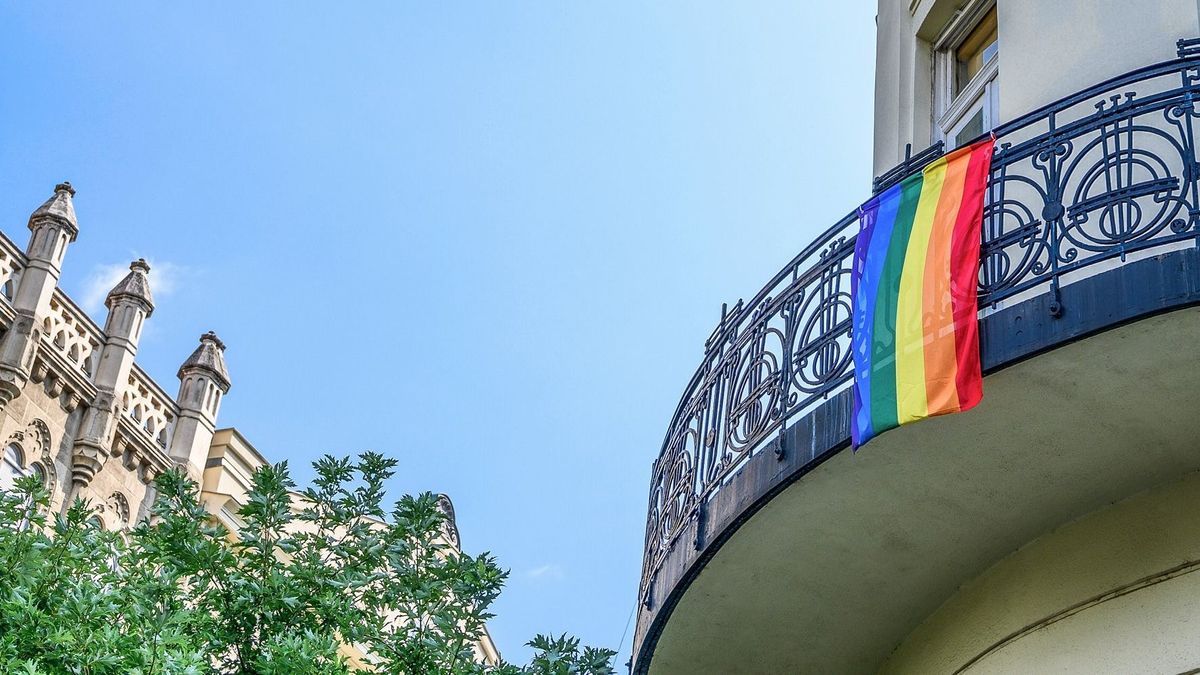 Washingtoni tilalom: David Pressman nem használhatja az LMBTQ-zászlót idén