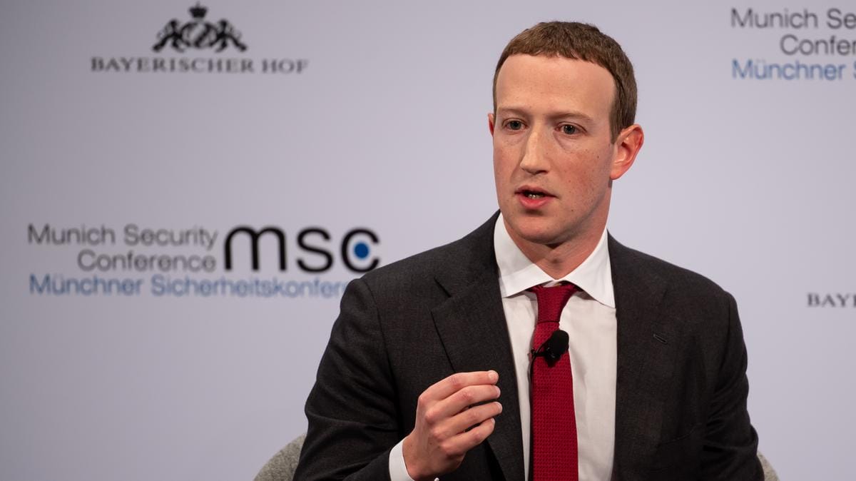 A Facebook kétórás leállása súlyos pénzügyi károkat okozott: Mark Zuckerberg milliárdokat veszített