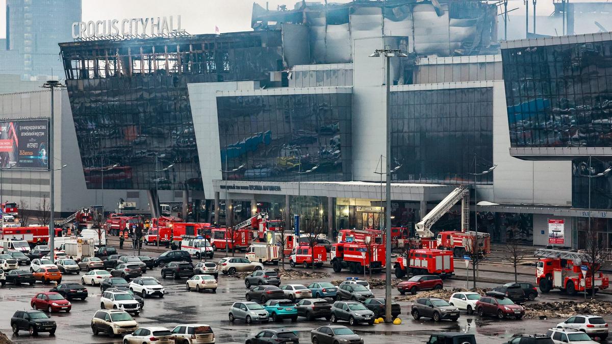 Oroszország gyászol: megdöbbentő fotók a moszkvai terrortámadás helyszínéről
