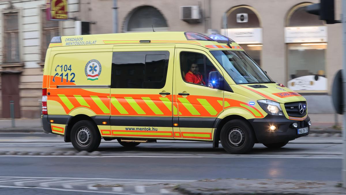 Szörnyű baleset Szegeden: Tinilány kizuhant az ötödik emeletről