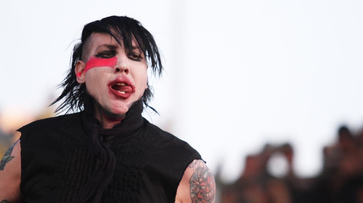 Nem tántorítja vissza a botrány: Marilyn Manson újra a színpadon!