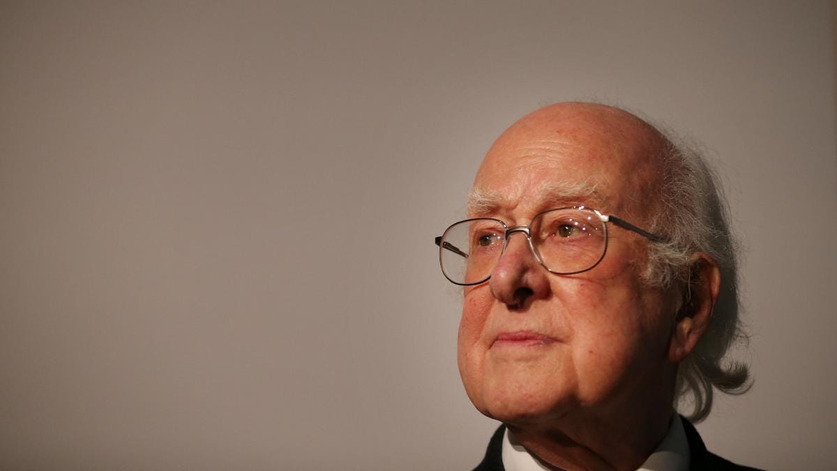 Egy legendás tudós távozása: Peter Higgs és az isteni részecske öröksége