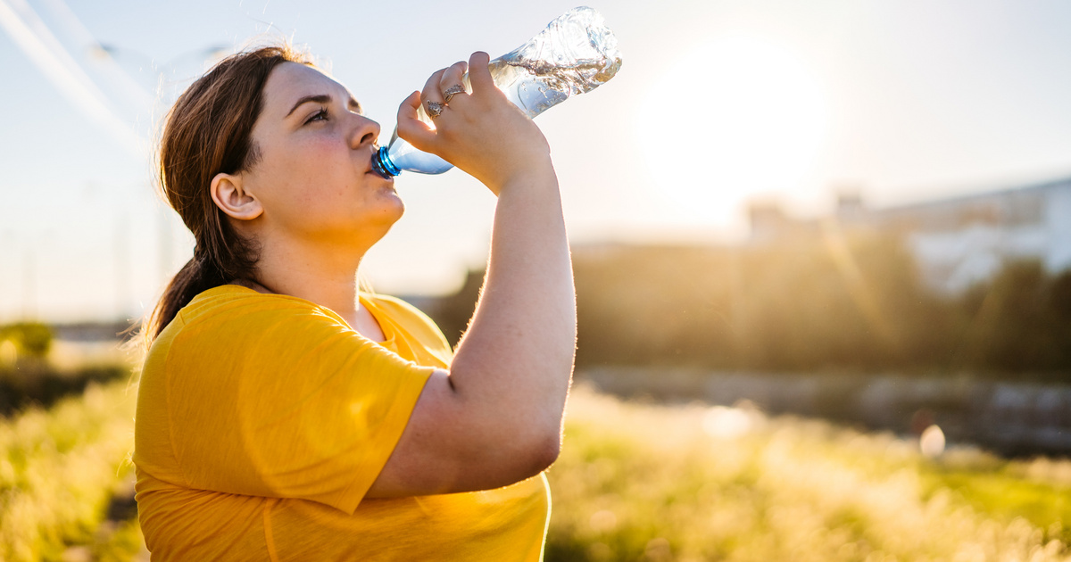 Víz a fogyás titka: Kutatások szerint a napi 2 liter vízbevétel hatékony segítség a testsúlycsökkentésben