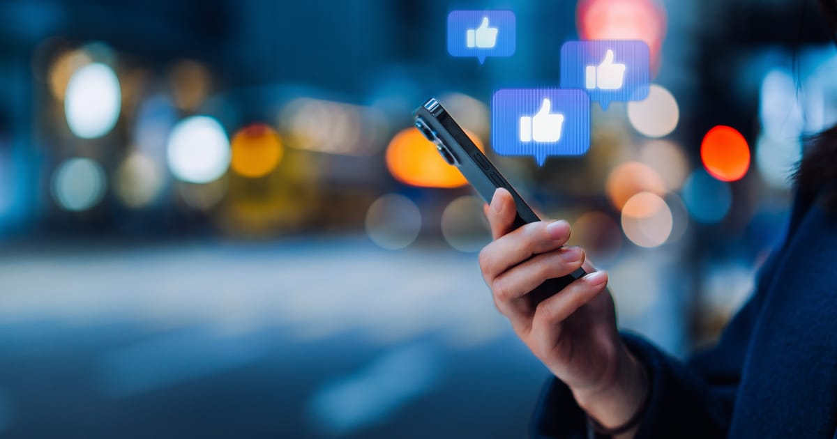 A Facebook tévesen korlátozza a hírek elérhetőségét: Vizsgálat indul a cenzúra ügyében.