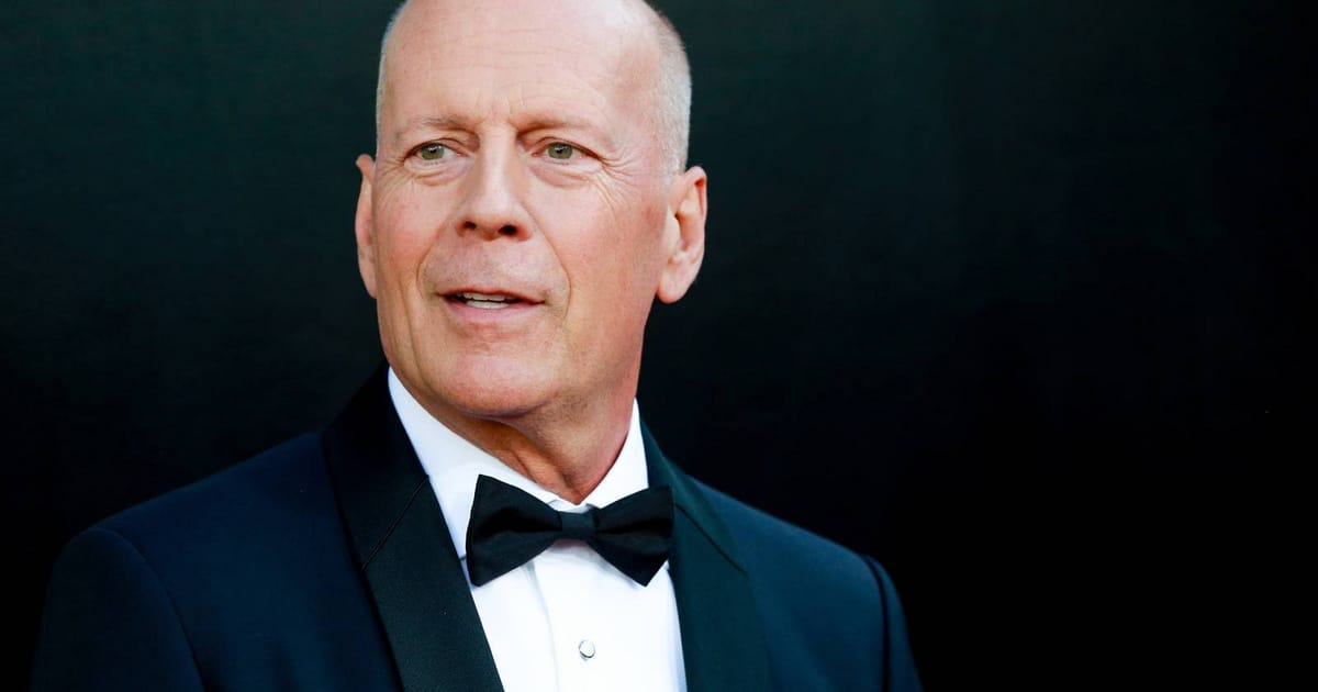 A Szívszorító Pillanat: Bruce Willis és Unokája Gyönyörű Kapcsolata a Képen