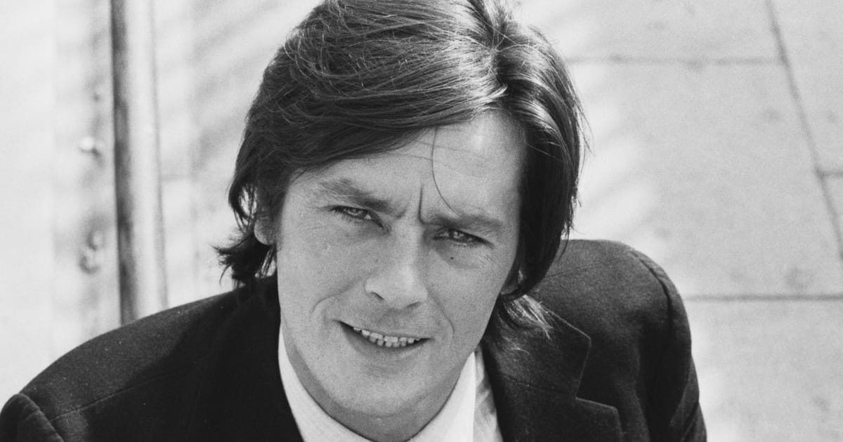 Súlyosan beteg Alain Delon friss fotóján - Az 88 éves legenda üzenete megindítja a rajongókat