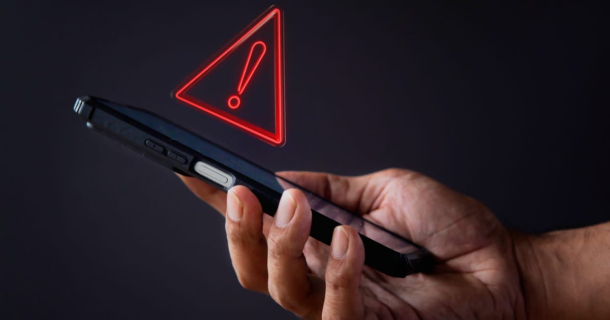 A mobiltelefonod biztonsága veszélyben - Egy gombnyomással eltűnhet minden pénzed