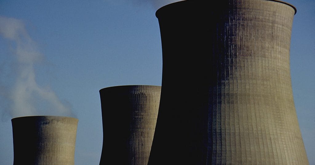Az atomenergia veszélyei: a háborúktól a nukleáris katasztrófákig