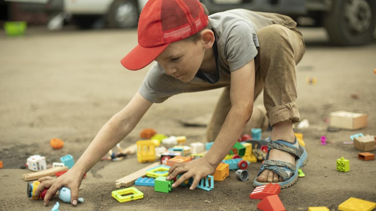 A szegénység agyi hatásainak hosszú távú következményei a gyerekekre vonatkozóan